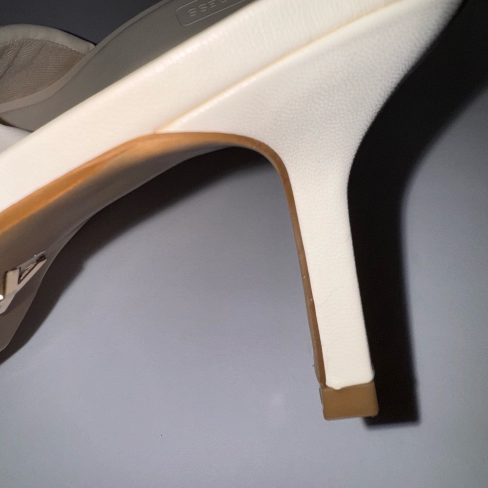 Express Cream Women's Mule Sandals - Picture 3 of 3
